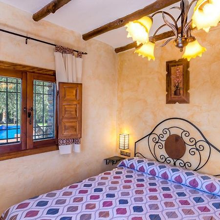 Cortijo La Loma De La Alpujarra Villa Pitres ภายนอก รูปภาพ
