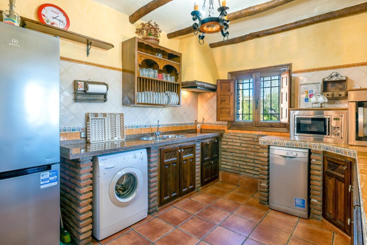 Cortijo La Loma De La Alpujarra Villa Pitres ภายนอก รูปภาพ