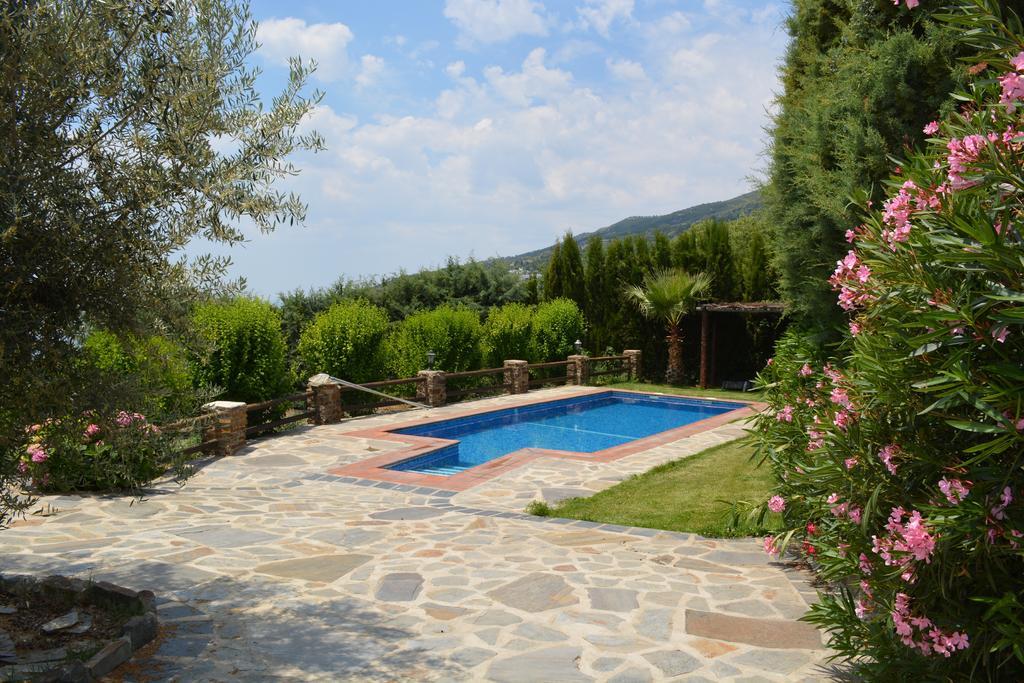 Cortijo La Loma De La Alpujarra Villa Pitres ภายนอก รูปภาพ
