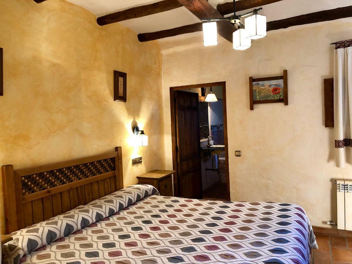 Cortijo La Loma De La Alpujarra Villa Pitres ภายนอก รูปภาพ